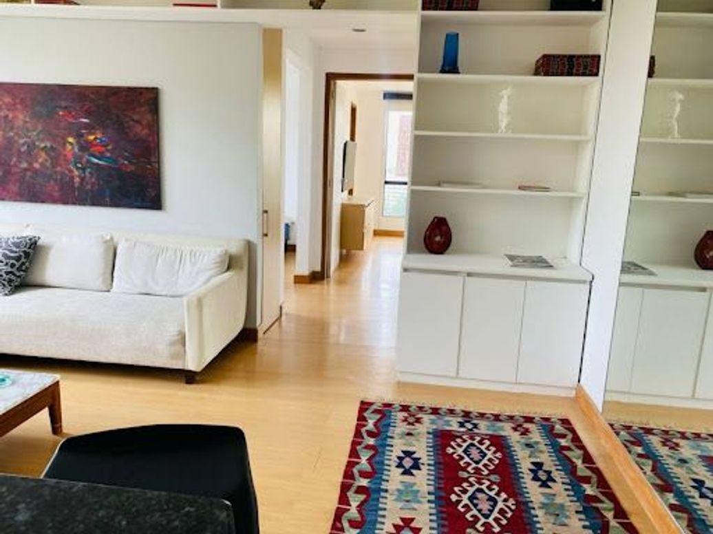 ARRIENDO de APARTAESTUDIO en LAS LOMAS 2, Medellín en Las Lomas 2