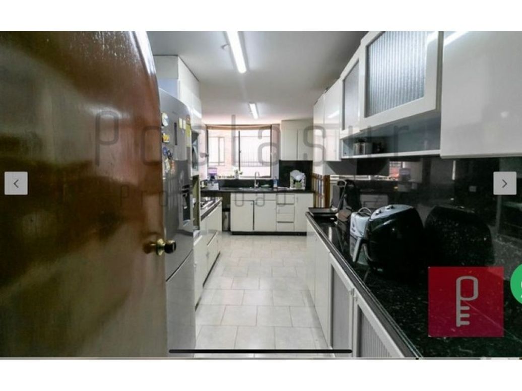Apartamento de 3 alcobas en venta en Santa Barbara, Bogotá, 132 m² · foto 4 de 12