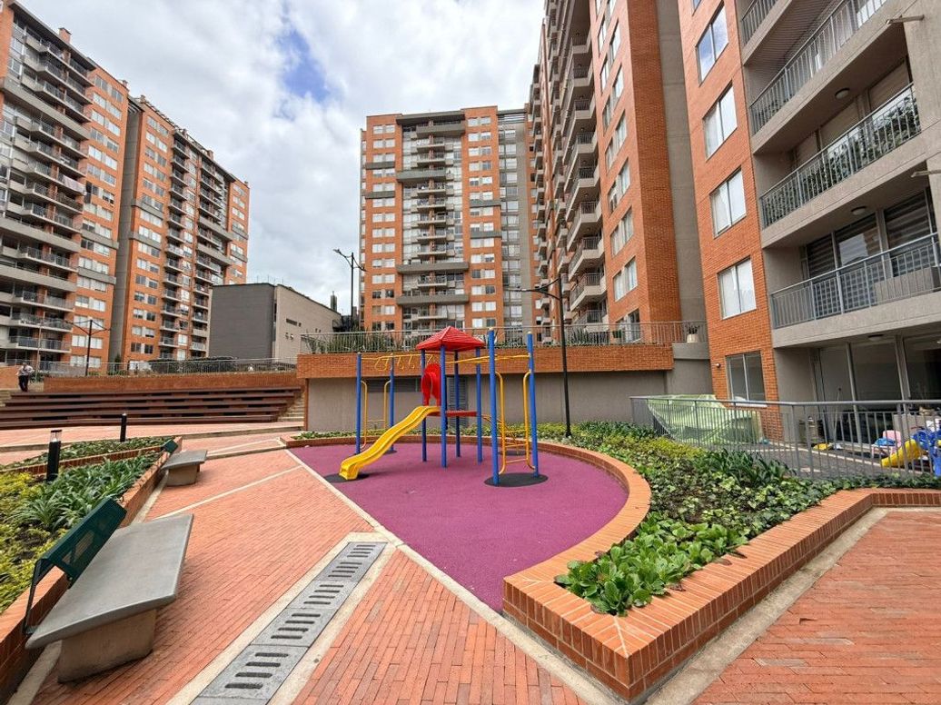 Apartamento de 2 alcobas en venta en Santa Teresa, Bogotá, 60 m² · foto 18 de 20