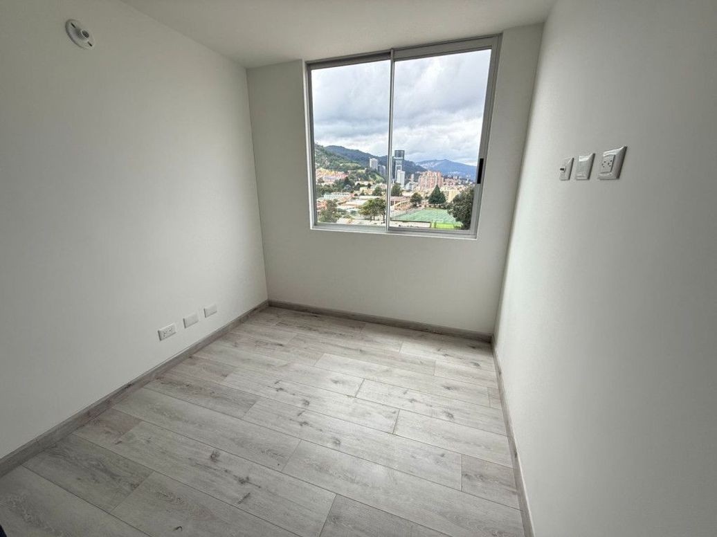 Apartamento de 2 alcobas en venta en Santa Teresa, Bogotá, 60 m² · foto 4 de 20