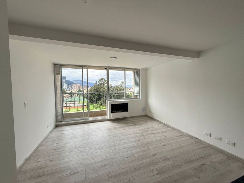 Apartamento de 2 alcobas en venta en Santa Teresa, Bogotá, 60 m² · foto 2 de 20