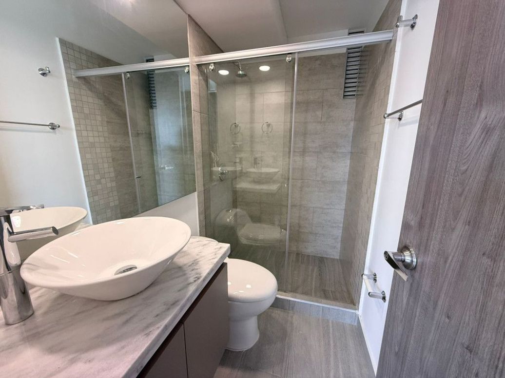 Apartamento de 2 alcobas en venta en Santa Teresa, Bogotá, 60 m² · foto 11 de 20