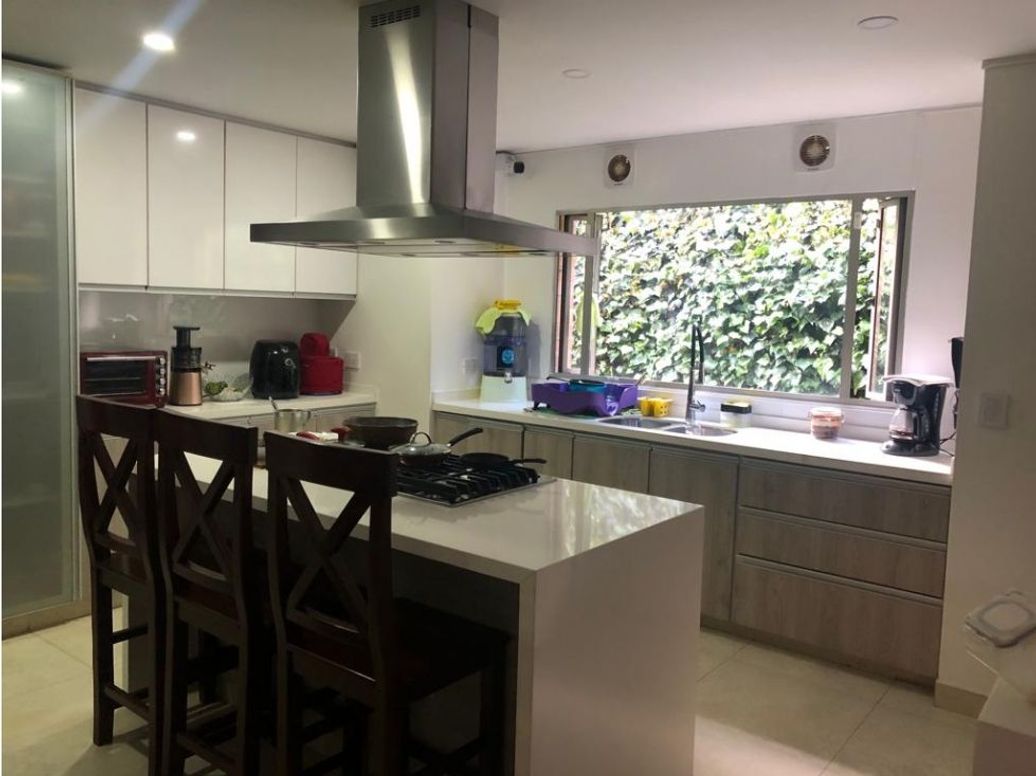 Casa de 6 alcobas en venta en Suba Naranjos, Bogotá, 737 m² · foto 16 de 20