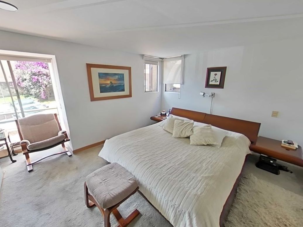Casa de 6 alcobas en venta en Sotileza, Bogotá, 292 m² · foto 9 de 20