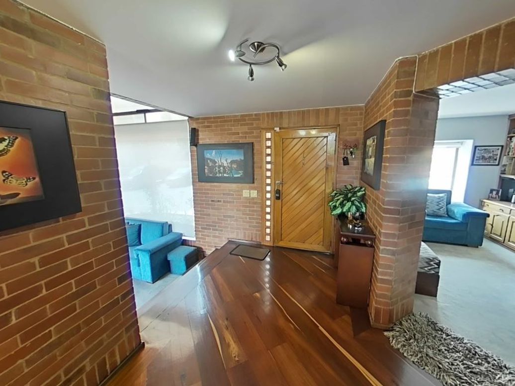 Casa de 6 alcobas en venta en Sotileza, Bogotá, 292 m² · foto 5 de 20