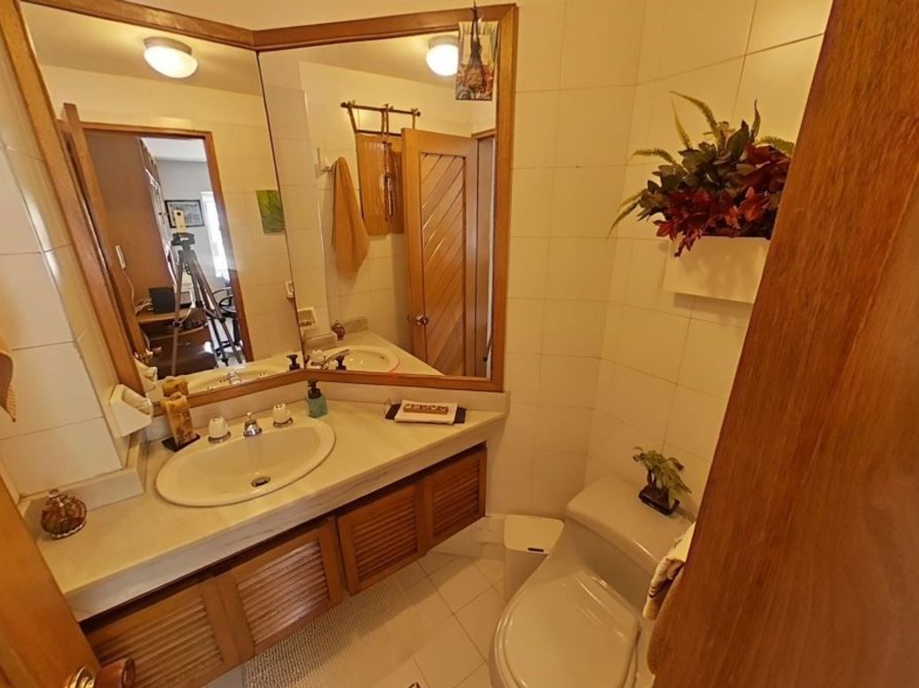 Casa de 6 alcobas en venta en Sotileza, Bogotá, 292 m² · foto 18 de 20