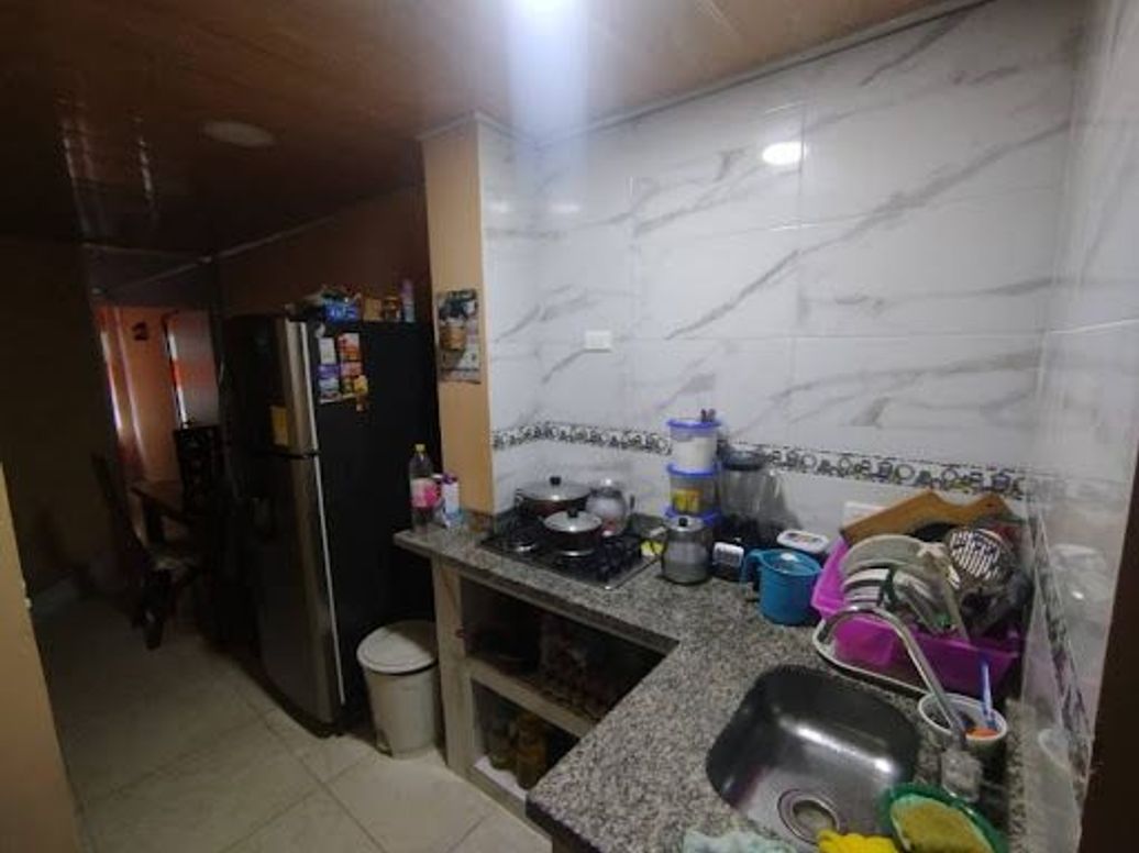 Apartamento de 4 alcobas en venta en Villa Cindy, Bogotá, 117 m² · foto 6 de 17