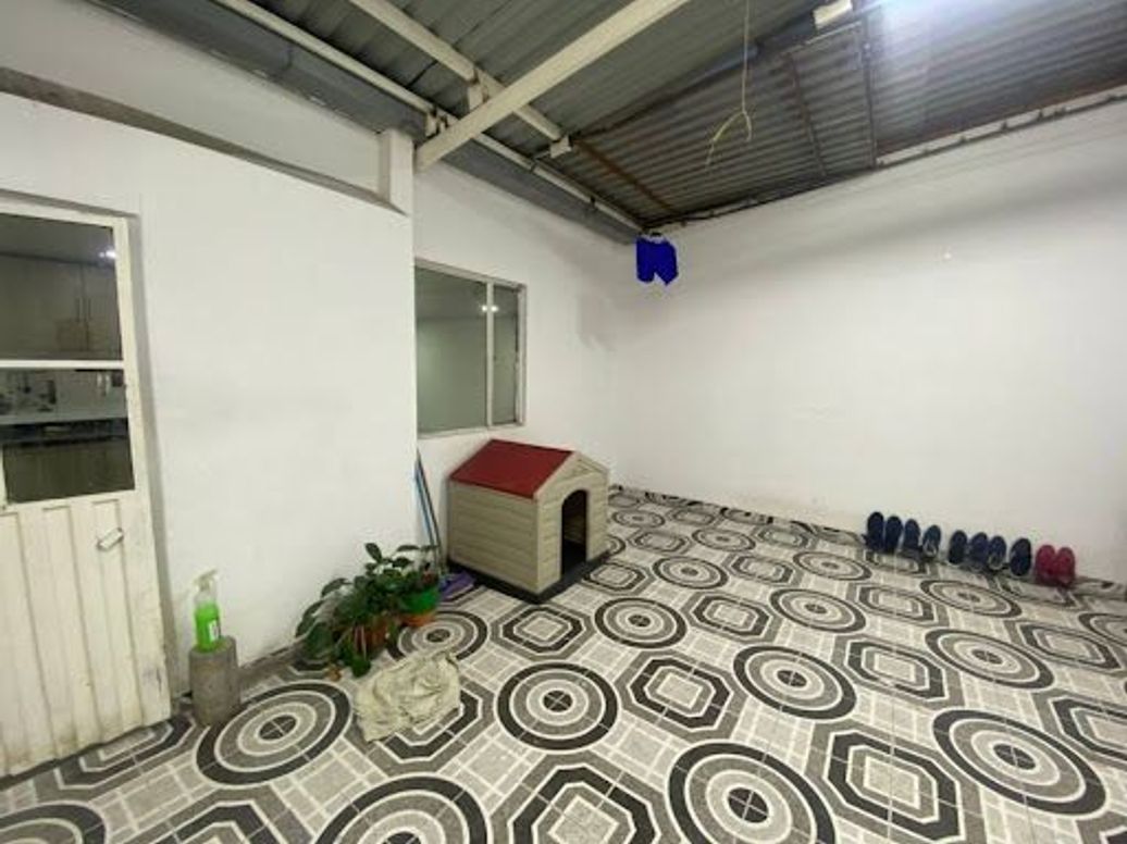 Casa de 3 alcobas en venta en Ciudad Kennedy Central, Bogotá, 180 m² · foto 3 de 15