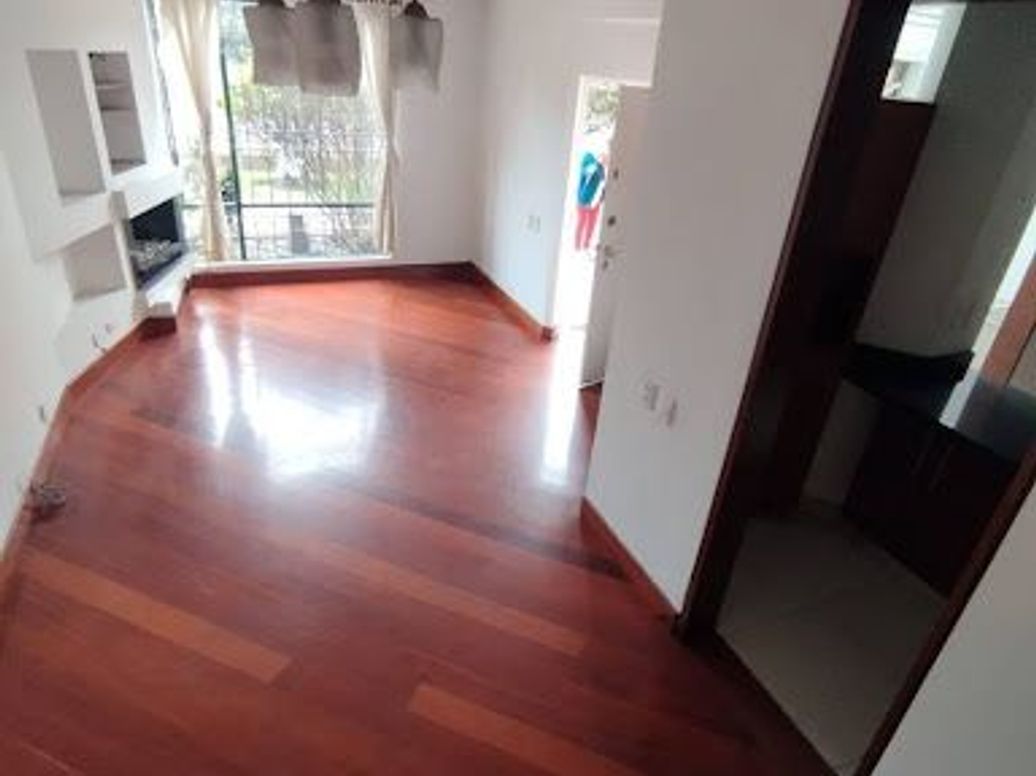 Casa de 5 alcobas en venta en Ciudad Salitre, Bogotá, 130 m² · foto 3 de 20