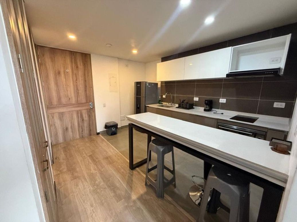 Apartaestudio en venta en Chapinero Central, Bogotá, 24 m² · foto 3 de 17