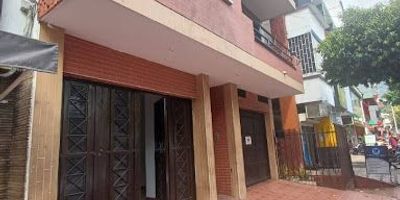 SE ARRIENDA ESPECTACULAR LOCAL COMERCIAL U OFICINA IDEAL PARA TU NEGOCIO. UBICADO EN ZONA RESIDENCIAL Y COMERCIAL, CON AMPLIOS ESPACIOS. AGENDA TU CITA SIN COSTO!