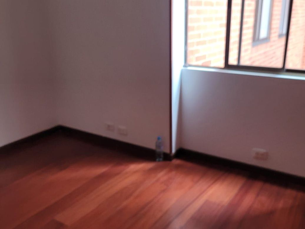 Apartamento de 3 alcobas en venta en Victoria Norte, Bogotá, 135 m² · foto 13 de 14