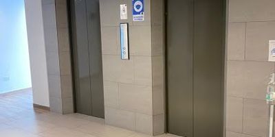 SE RENTA OFICINA MUY BIEN UBICADA, CERCA DE CENTRO COMERCIAL, IGLESIAS, SUPERMERCADO, PARQUES, CON EXCELENTE VIAS DE ACCESO, CON PARQUEADERO Y DEPOSITO EN EXCELENTE ESTADO.