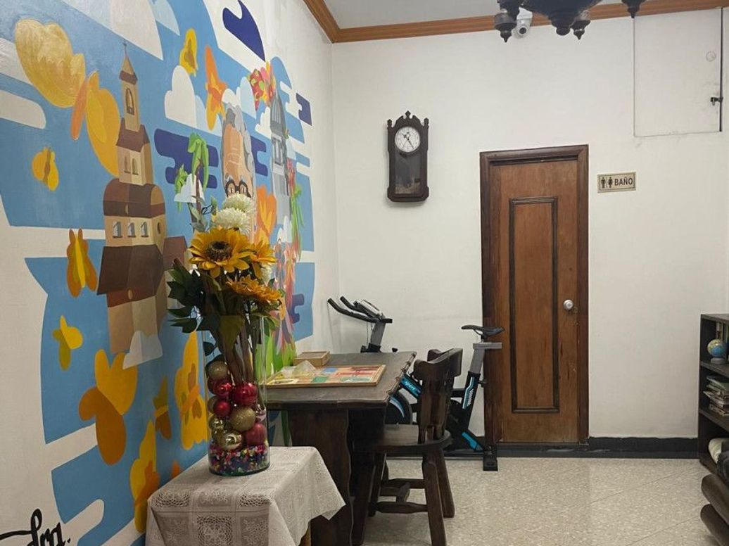 Casa de 20 alcobas en venta en La Catedral, Bogotá, 470 m² · foto 10 de 20