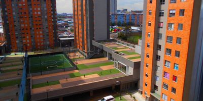 Descubre la comodidad y elegancia en este exclusivo apartaestudio. Se vende únicamente  amoblado, ubicado en el corazón de la ciudad. Con una distribución inteligente de 23 metros cuadrados, esta propiedad ofrece una habitación amplia y luminosa, un baño moderno y funcional, y espacios diseñados para maximizar el confort y la practicidad. Su ubicación estratégica te brinda acceso a una amplia gama de servicios y comodidades, convirtiéndolo en el lugar ideal para aquellos que buscan un estilo de vida urbano y sofisticado. No pierdas la oportunidad de hacer de este apartaestudio tu nuevo hogar. ¡Contáctanos para más información!