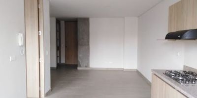 Excelente apartaestudio en el Nogal, cuenta con terraza cerca del parque de Belen y de la plazoleta Nueva Villa del Aburra, cuenta con comodas vias de acceso como la avenida 33 y de la avenida Bolivariana. Cerca de trasporte publico como metro plus y las diferentes rutas de Belen y Laureles