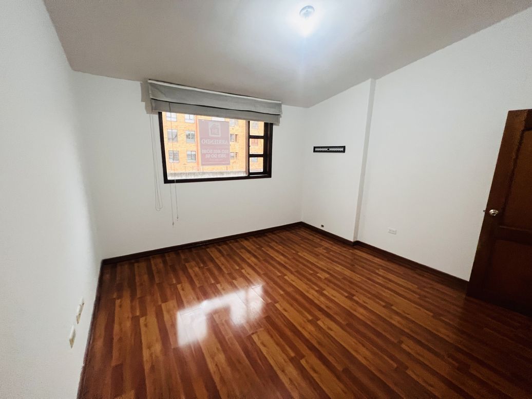 Casa de 4 alcobas en venta en El Batan, Bogotá, 200 m² · foto 20 de 20