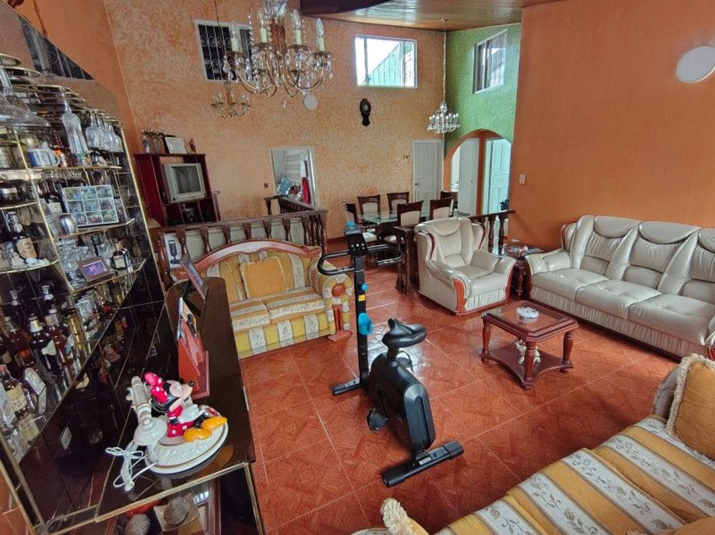Casa de 14 alcobas en venta en San José Del Prado, Bogotá, 520 m² · foto 5 de 20
