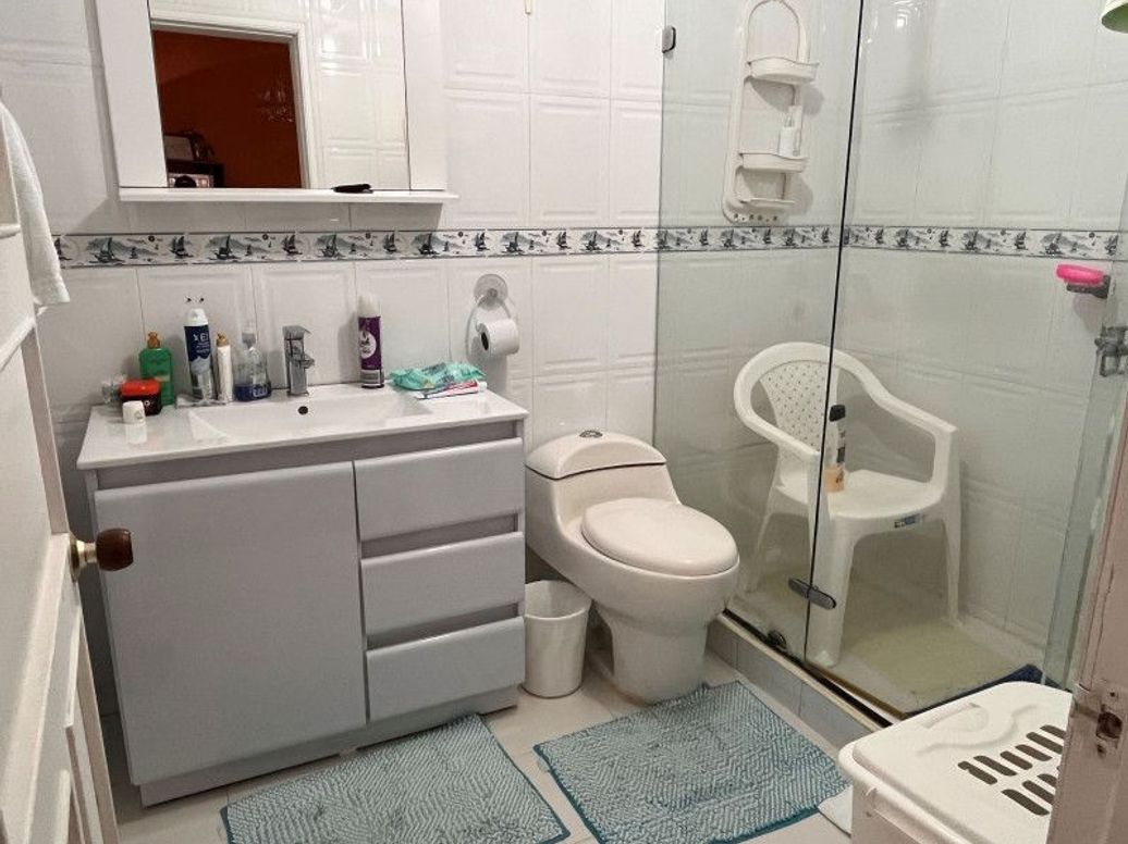 Casa de 14 alcobas en venta en San José Del Prado, Bogotá, 520 m² · foto 13 de 20