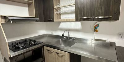 SE VENDE O ARRIENDA APARTAMENTO

Excelente ubicación  , a una cuadra del tranvía Zona  Buenos Aires
 Fácil acceso al transporte público y cercano a supermercados, colegios, tiendas y el centro de Medellín.

Ideal para vivienda o inversión. 