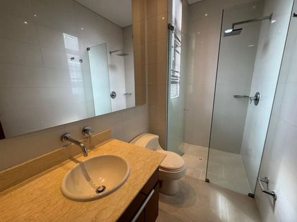 Apartamento de 4 alcobas en venta en Bellavista, Bogotá, 370 m² · foto 7 de 12