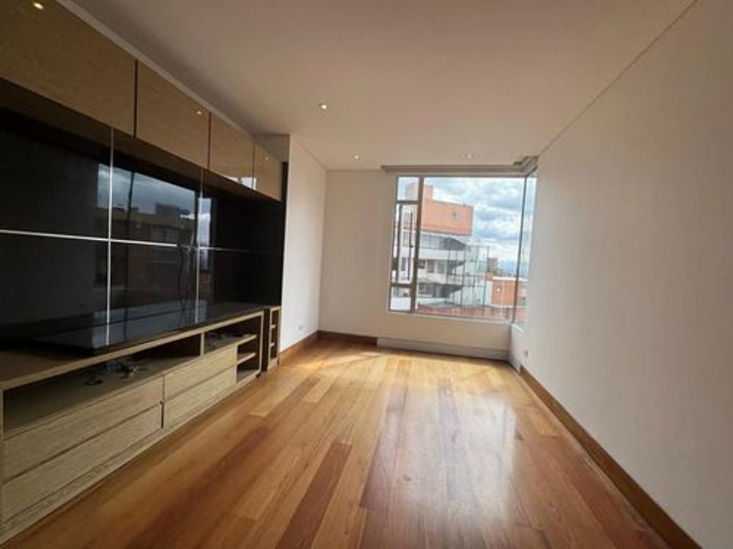 Apartamento de 4 alcobas en venta en Bellavista, Bogotá, 370 m² · foto 11 de 12