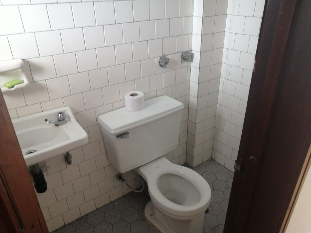Casa de 5 alcobas en venta en Santa Isabel Sur, Bogotá, 220 m² · foto 15 de 17