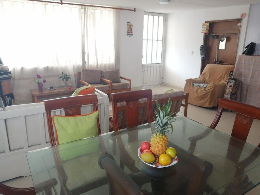 Casa de 5 alcobas en venta en Santa Isabel Sur, Bogotá, 220 m² · foto 5 de 17