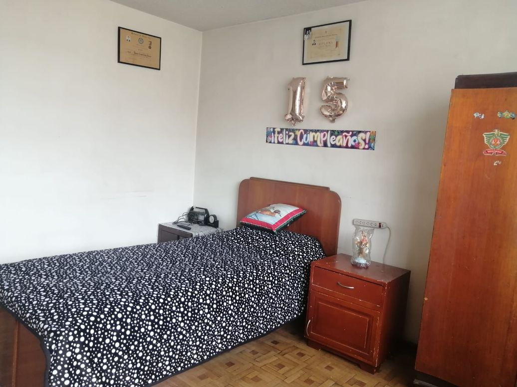 Casa de 5 alcobas en venta en Santa Isabel Sur, Bogotá, 220 m² · foto 10 de 17