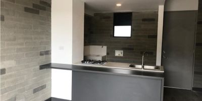 Hermoso aparta lofts, ubicado en la ceja, cuenta con un área de 47metros, 1 habitación 1 baños, 1 balcón, La unidad cuenta con: Sauna, turco, gimnasio y coworking su ubicación te permite estar a 5 minutos del parque principal de la ceja, 10 minutos del centro comercial viva la ceja y 7  minutos de la terminal de la ceja 
