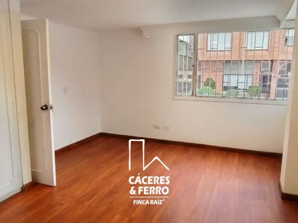 Apartamento en venta en Santa Barbara Central, Bogotá · foto 14 de 18