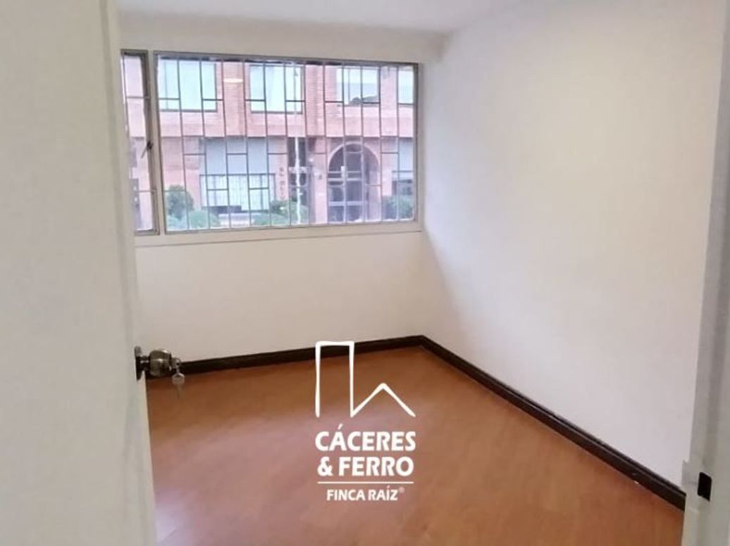 Apartamento en venta en Santa Barbara Central, Bogotá · foto 15 de 18