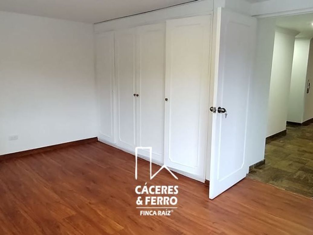Apartamento en venta en Santa Barbara Central, Bogotá · foto 7 de 18