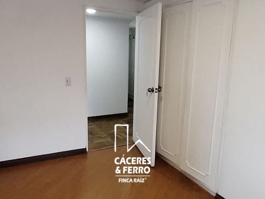 Apartamento en venta en Santa Barbara Central, Bogotá · foto 8 de 18