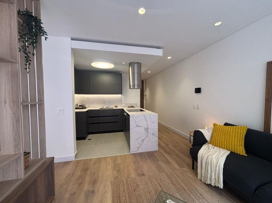 Apartaestudio en venta en Chico Norte Et. Iii, Bogotá, 58 m² · foto 4 de 20