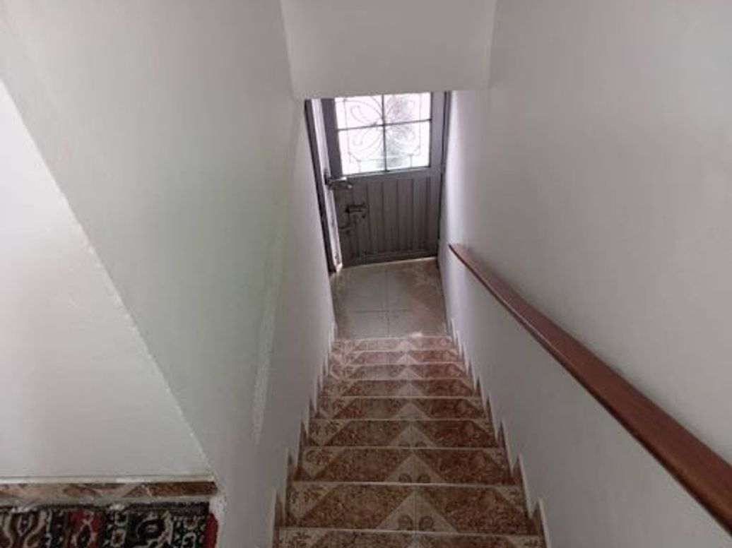 Casa de 8 alcobas en venta en Garces Navas, Bogotá, 72 m² · foto 2 de 18