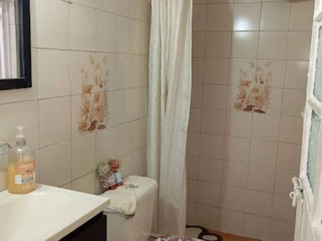 Casa de 8 alcobas en venta en Garces Navas, Bogotá, 72 m² · foto 10 de 18