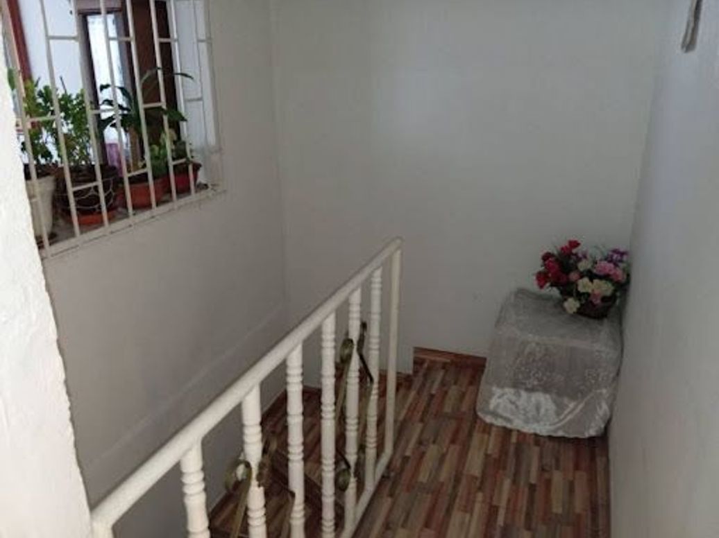 Casa de 8 alcobas en venta en Garces Navas, Bogotá, 72 m² · foto 8 de 18