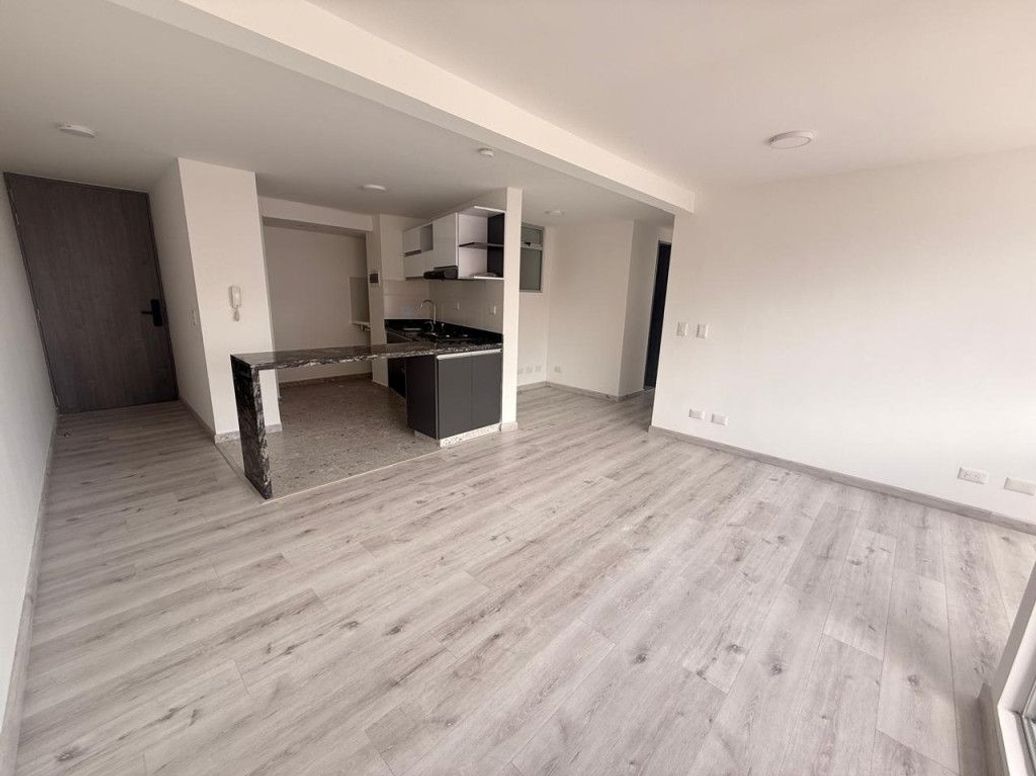 Apartamento de 3 alcobas en venta en Santa Teresa, Bogotá, 80 m² · foto 2 de 20