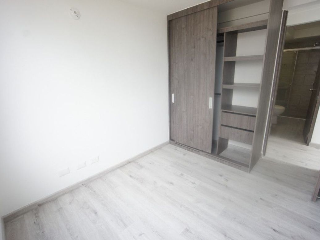 Apartamento de 3 alcobas en venta en Santa Teresa, Bogotá, 80 m² · foto 18 de 20