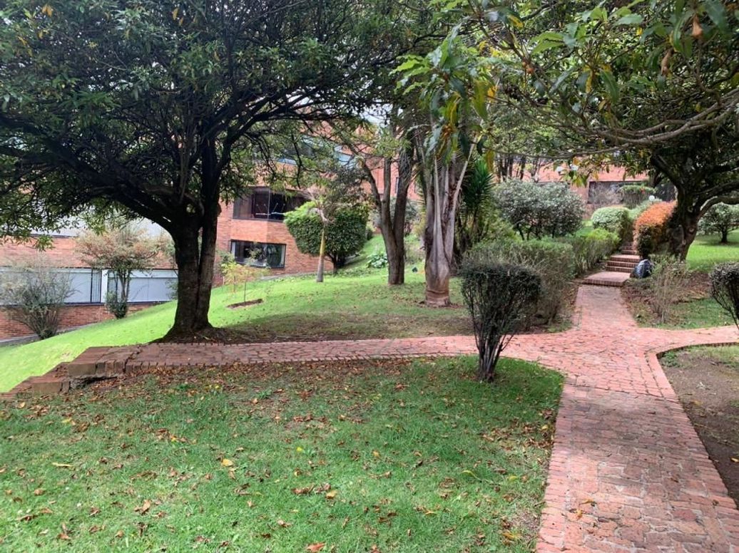 Apartamento de 3 alcobas en venta en Niza Suba, Bogotá, 266 m² · foto 13 de 18