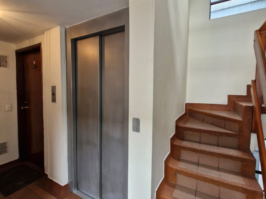 Apartaestudio en venta en Sucre, Bogotá, 30 m² · foto 8 de 19
