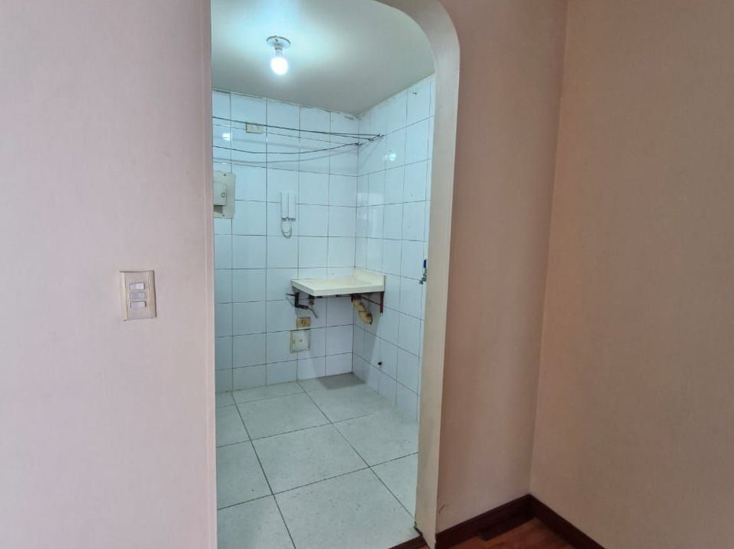 Apartaestudio en venta en Sucre, Bogotá, 30 m² · foto 10 de 19