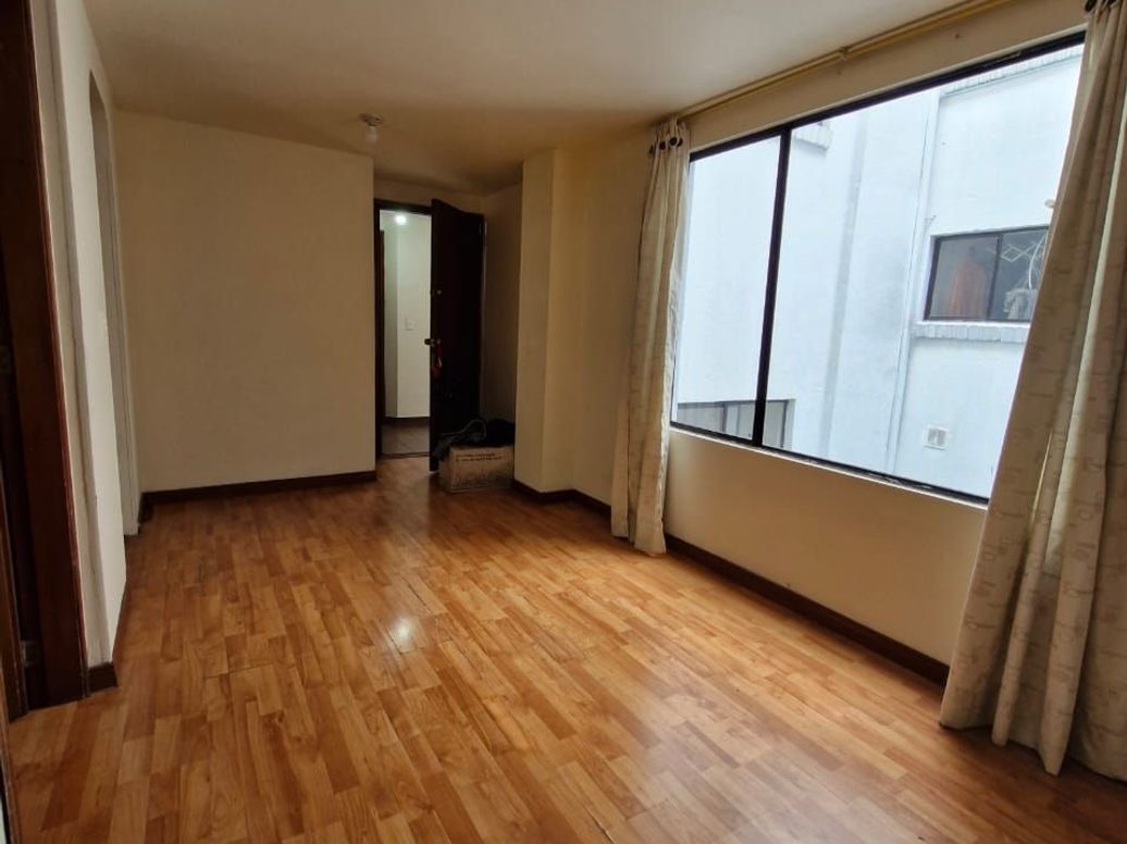 Apartaestudio en venta en Sucre, Bogotá, 30 m² · foto 7 de 19