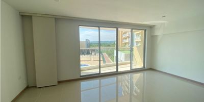 Si buscas un equilibrio entre comodidad, modernidad y conexión con la naturaleza, en Attalea tenemos este inmueble disponible para la venta.

Attalea  está  ubicado al lado de la Gobernación de Bolívar.

Área: 101 m²


 
 Distribución:

 
  3 alcobas
  Star de alcobas
  2 baños
  Sala
  Comedor
  Cocina integral
  Cuarto y baño de servicio
  Zona de labores
  Balcón
  Parqueadero
 
 


 

Áreas Comunes del Parque Metropolitano Attalea:


 Piscina Semiolímpica
 Gimnasio dotado
 Amplio salón social
 Cancha sintética de fútbol 5
 Parque infantil
 Oratorio
 Parque acuático infantil
 Paseo peatonal y cicloruta
 Amplios parqueaderos cubiertos
 Zona BBQ dotada
 Terraza lounge para eventos

