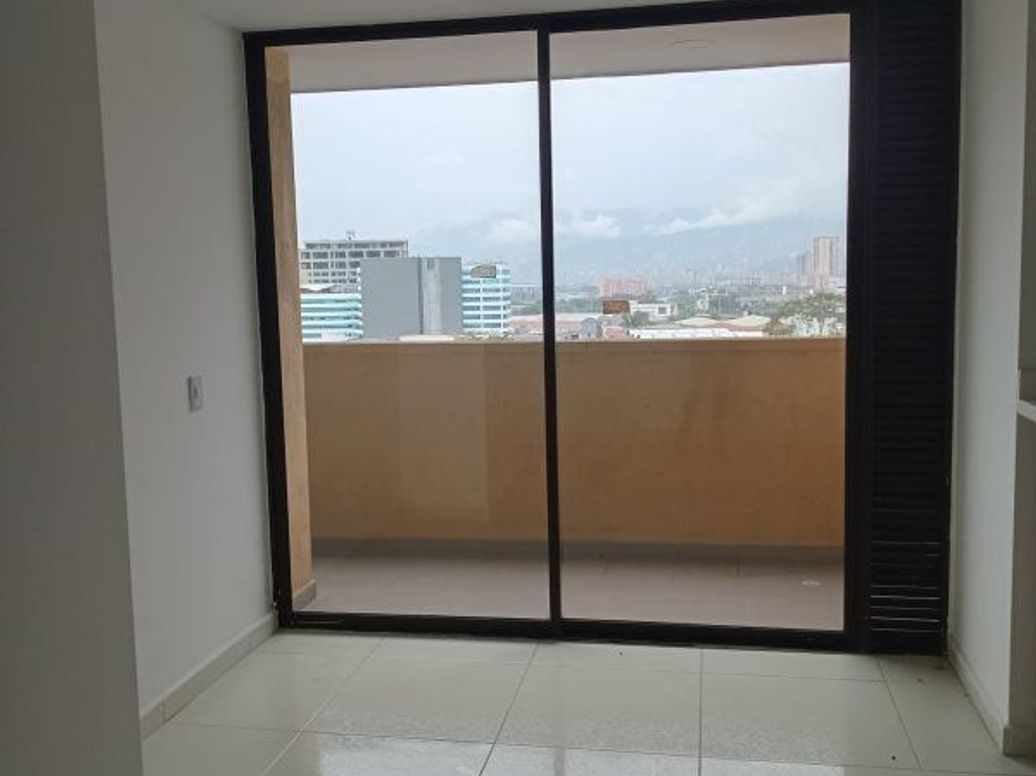 Apartamento en Arriendo con el Código 4771 en Calle Del Banco