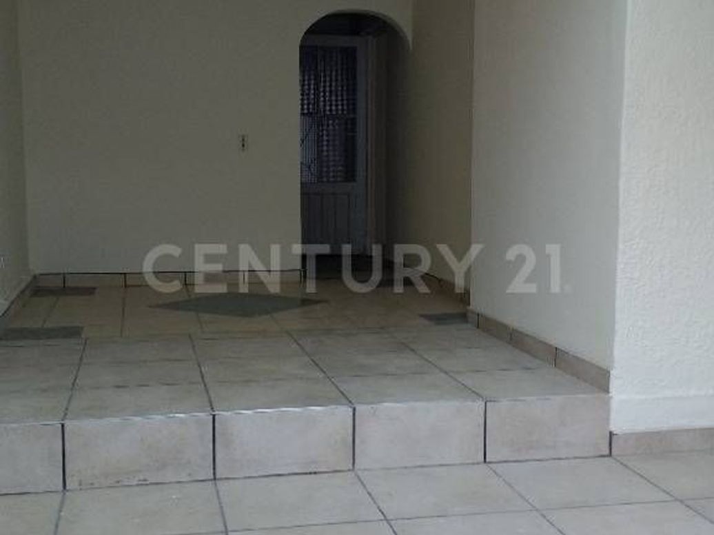 Casa de 3 alcobas en venta en Villa Luz, Bogotá, 152 m² · foto 5 de 10