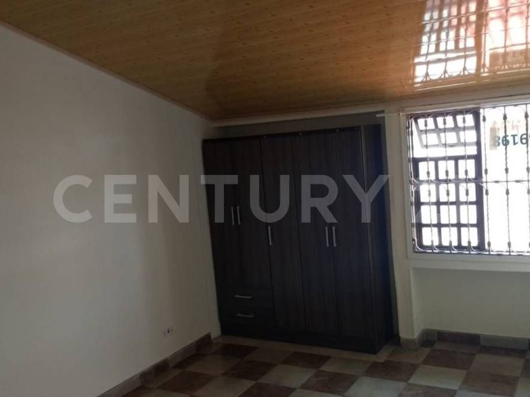 Casa de 3 alcobas en venta en Villa Luz, Bogotá, 152 m² · foto 6 de 10