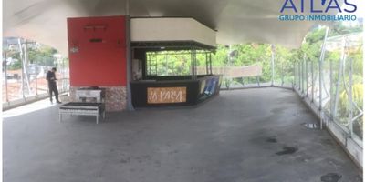 ARRIENDO LOCAL COMERCIAL GIRON / SANTANDER 792

CONSTA DE: 


 Area  195 M2 
 Cerramiento Vidrio templado altura 1,60 mts.
 Terraza externa.
 Zona con barra de atención con mueble y mezon concina integral con lavaplatos, estufa 4 fogones y extractor, con puntos de servicios Eléctricos, Agua y Gas
 2 Baños.
 Servicios independientes agua luz y gas.



Valor Canon $ 3’200.000


  AGENDA TU CITA 300 368 1081
 
