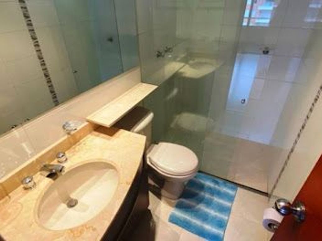Apartamento de 4 alcobas en venta en Ciudad Salitre Sur-Oriental, Bogotá, 168 m² · foto 18 de 20